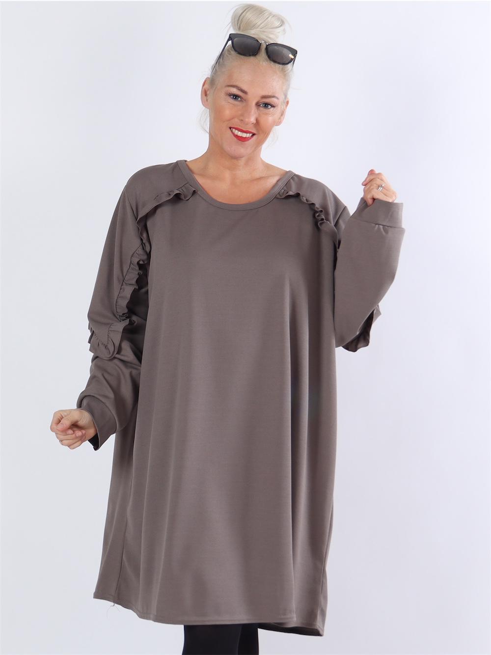 Disa - Armygrøn langærmet kjole med flæsekanter